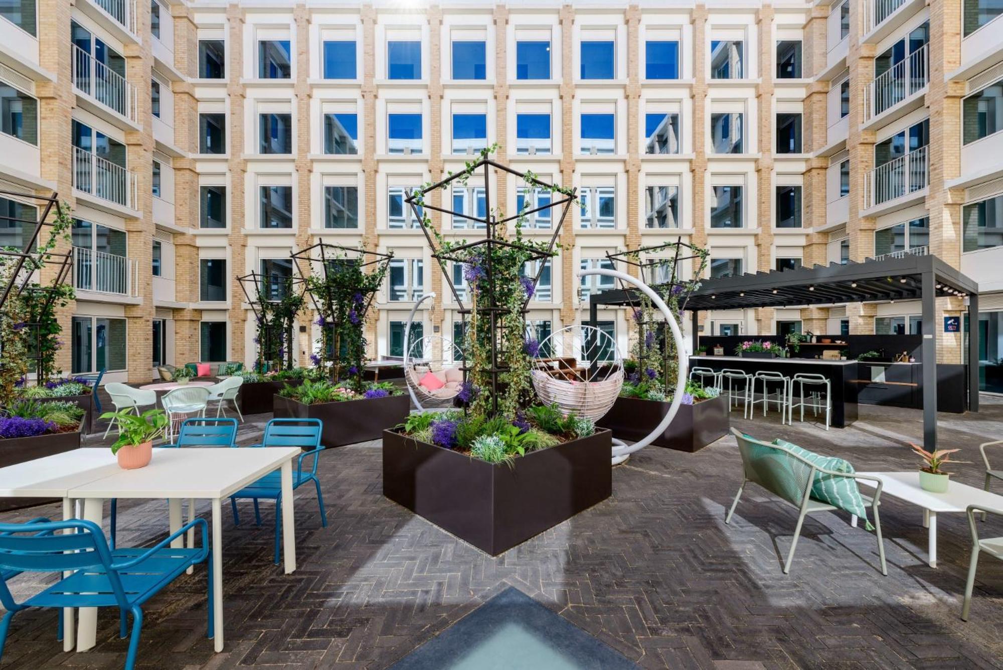 Apartment Wick Park In London